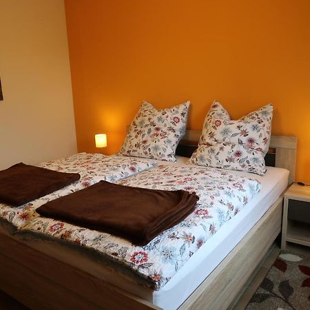 Ferienwohnung Neuborner-Hof Андернах Экстерьер фото